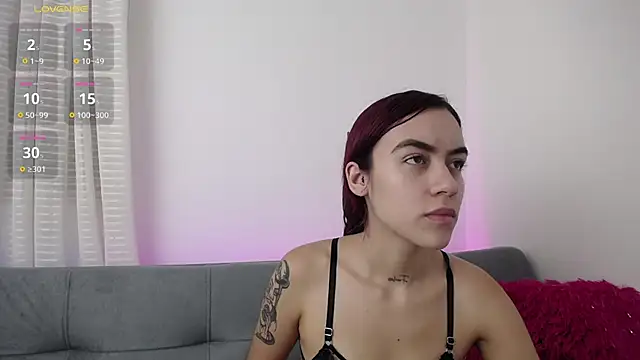 Snapshot of tessafoxie chatting on May 2026 11:28:01 AM tessafoxie online show from May 2026 11:28:01 AM