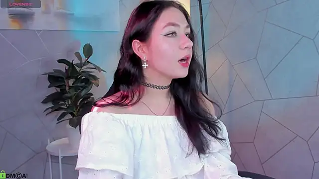 Snapshot of Sofia_Conner chatting on June 2026 09:33:02 AM Sofia Conner online show from June 2026 09:33:02 AM