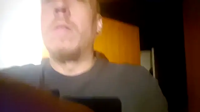 Kingclit1998 online show from May 2026 11:57:02 PM