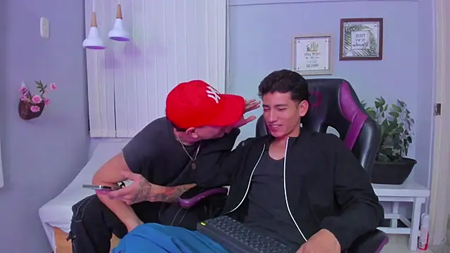 Alejo-and-Thiago online show from May 2026 02:35:02 PM