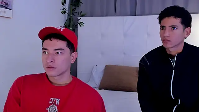Alejo-and-Thiago online show from June 2026 12:19:01 PM