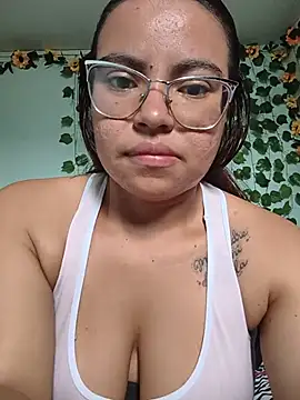 Snapshot of marulanda1822 chatting on July 2026 07:13:01 PM marulanda1822 online show from July 2026 07:13:01 PM