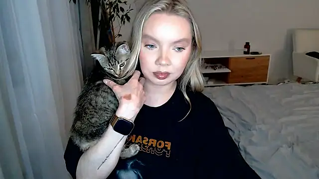 PolinaXXXXXJones online show from June 2026 04:56:02 PM