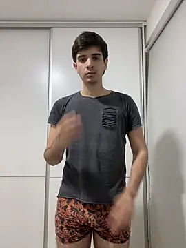 Tumatias online show from May 2026 05:14:02 AM