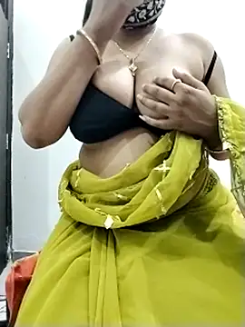 Snapshot of sexyy_nidhii chatting on May 2026 12:49:01 AM sexyy nidhii online show from May 2026 12:49:01 AM
