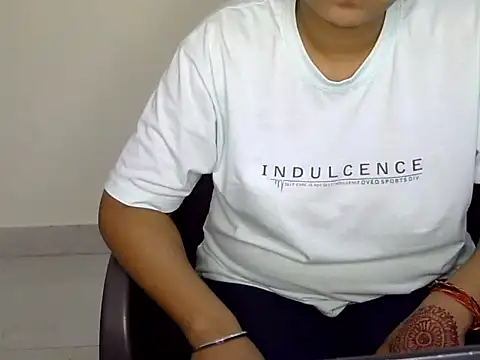 SEXY BHABHI3 online show from May 2026 09:03:02 AM