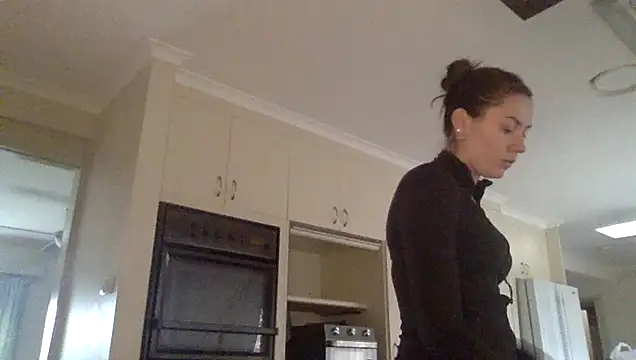 daisycollins online show from May 2026 03:04:02 AM