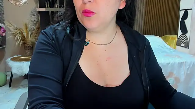 BBWLuxuryMuse online show from May 2026 11:49:02 AM