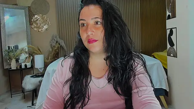 BBWLuxuryMuse online show from June 2026 11:43:01 AM