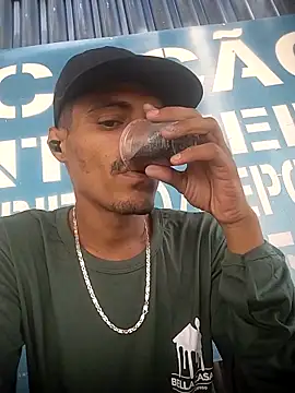 denilson247 online show from May 2026 04:45:01 PM