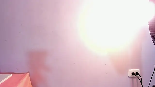 aisha moore online show from May 2026 07:31:01 PM