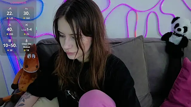 evvaavve online show from August 2026 03:58:02 PM