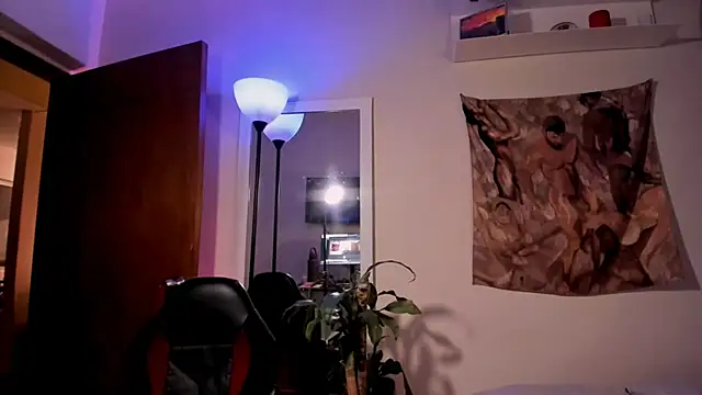 LarryGarzon online show from August 2026 01:37:02 AM