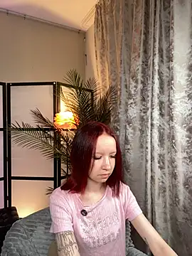 Mi Mi Mia online show from August 2026 06:32:01 PM