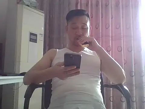 Snapshot of semir-xin chatting on June 2026 06:58:01 AM semir-xin online show from June 2026 06:58:01 AM