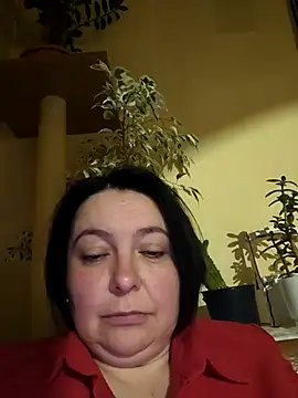 Snapshot of EmmaEmmy40 chatting on May 2026 07:10:01 PM EmmaEmmy40 online show from May 2026 07:10:01 PM