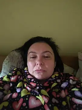 Snapshot of EmmaEmmy40 chatting on May 2026 04:34:01 PM EmmaEmmy40 online show from May 2026 04:34:01 PM