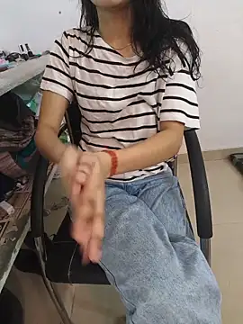 zoya baby  online show from June 2026 04:24:02 AM