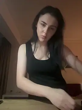 ema-emanuela online show from June 2026 09:39:01 PM