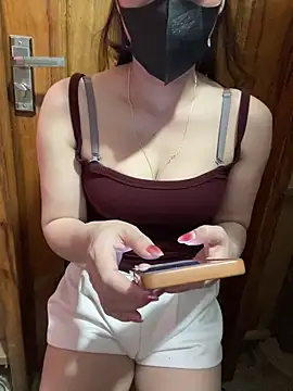Lovely23-22 online show from June 2026 07:17:02 PM