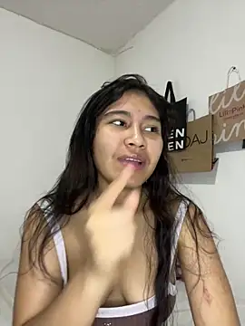 Xaannder online show from June 2026 01:32:01 AM