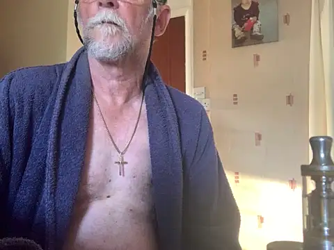 Moonraker64 online show from June 2026 05:27:01 AM