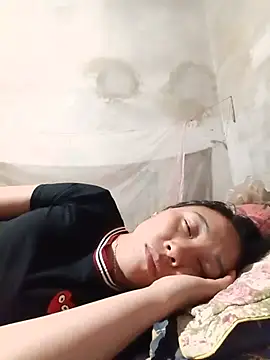 Snapshot of Jinli_01 chatting on July 2026 12:48:02 PM Jinli 01 online show from July 2026 12:48:02 PM