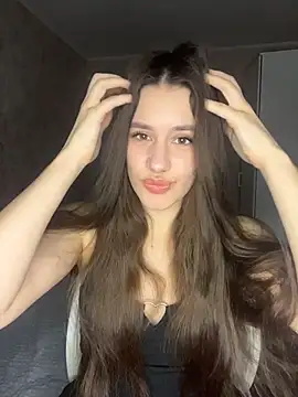 Snapshot of Selena_Mur_ chatting on May 2026 03:20:01 PM Selena Mur online show from May 2026 03:20:01 PM