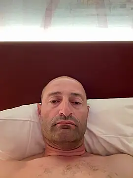 vladgree online show from May 2026 10:37:02 PM