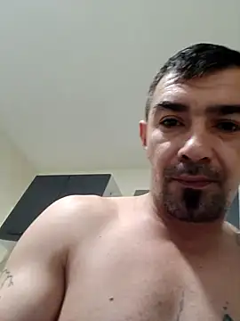 hottcouple18 online show from May 2026 10:38:02 PM