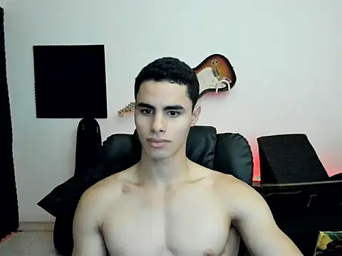 Snapshot of chicozen chatting on June 2026 01:35:02 PM chicozen online show from June 2026 01:35:02 PM