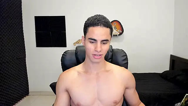 Snapshot of chicozen chatting on June 2026 04:24:02 PM chicozen online show from June 2026 04:24:02 PM