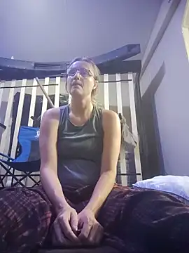 Queenle91 online show from June 2026 01:21:01 AM