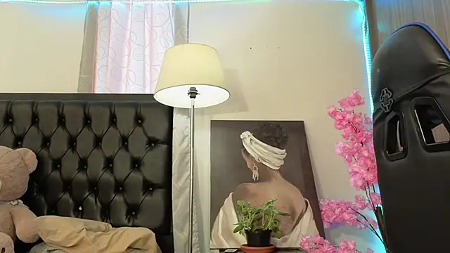 MarQueen1  online show from June 2026 12:36:02 PM