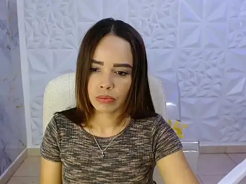 naomis 36 online show from July 2026 02:15:01 PM