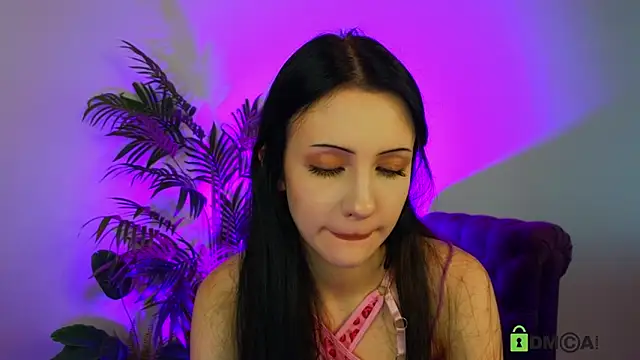 Snapshot of Tori_wow chatting on June 2026 09:08:02 AM Tori wow online show from June 2026 09:08:02 AM