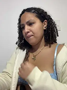 Selene Voon  online show from August 2026 11:17:02 PM