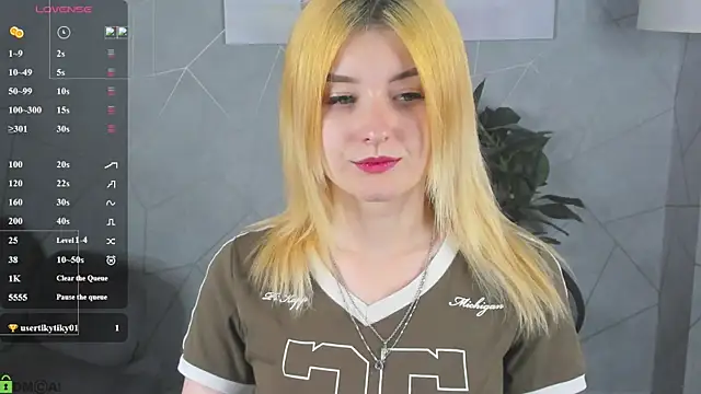 Diiana Daviis online show from July 2026 01:52:01 AM