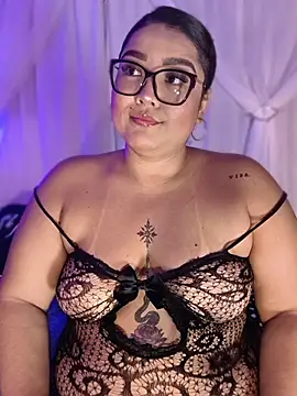 Im DianaNoir online show from May 2026 01:03:01 AM