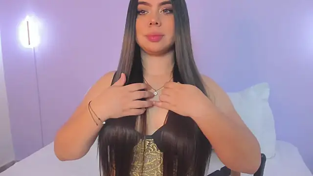 Snapshot of luna_blazze_ chatting on June 2026 12:33:01 PM luna blazze online show from June 2026 12:33:01 PM