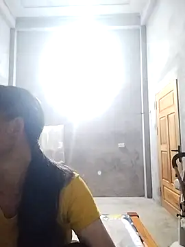 Snapshot of Min-meo chatting on May 2026 08:17:02 PM Min-meo online show from May 2026 08:17:02 PM