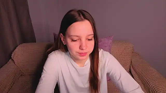 lolytaberry online show from June 2026 01:40:01 AM