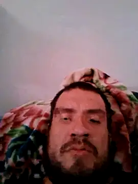 Almircorral2211 online show from June 2026 03:47:02 AM