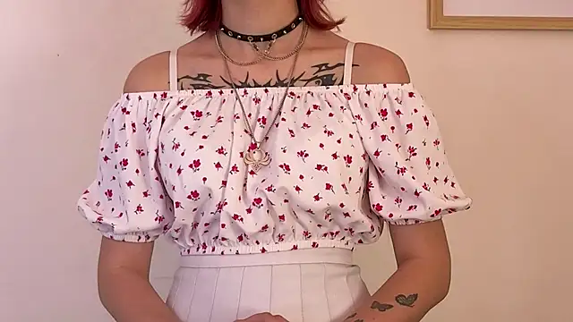 Cruela Bena online show from May 2026 03:53:01 PM