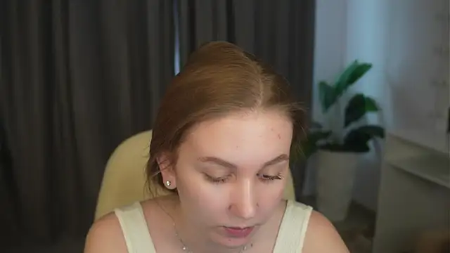 KeshiaSpiva online show from May 2026 07:24:02 AM