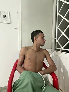 Snapshot of friends_lust_latin chatting on July 2026 08:50:01 AM friends lust latin online show from July 2026 08:50:01 AM