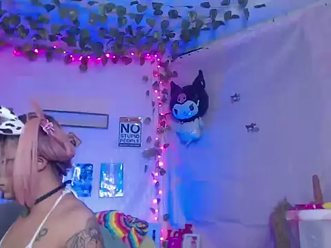 Snapshot of Nikol_Twink02 chatting on June 2026 08:38:02 AM Nikol Twink02 online show from June 2026 08:38:02 AM