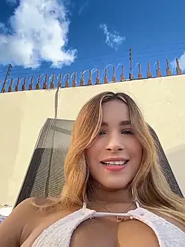 Natalia  vidal online show from June 2026 09:28:02 PM