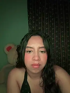 Snapshot of juli_06 chatting on May 2026 05:34:02 AM juli 06 online show from May 2026 05:34:02 AM