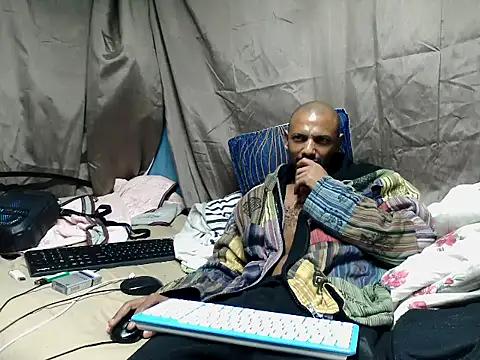 Camodick online show from May 2026 02:18:02 AM
